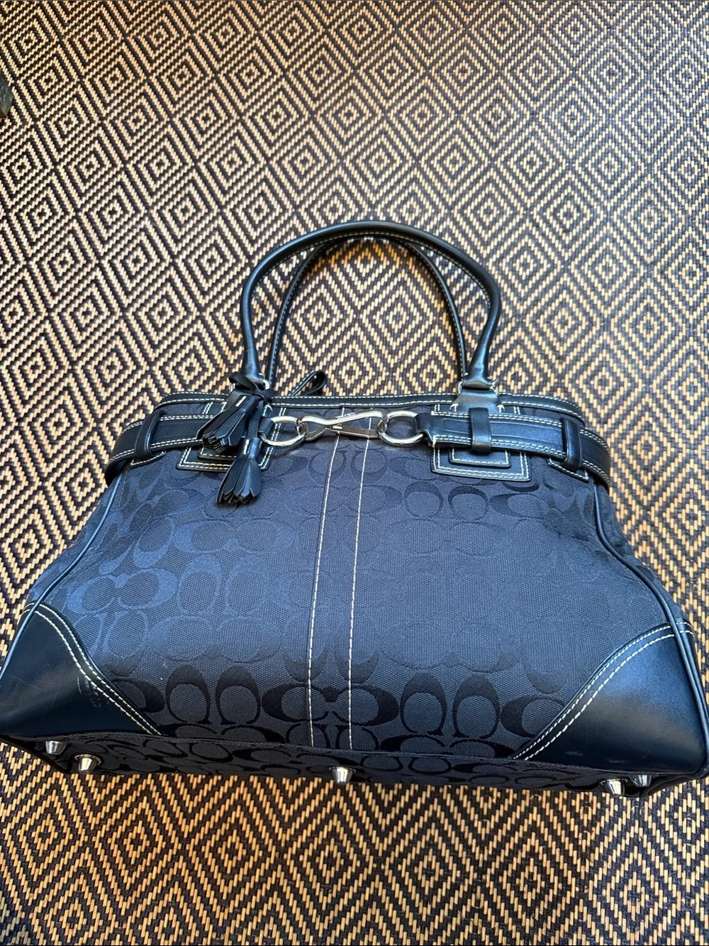 Vintage Y2K Coach signature Hampton carry all tote 10246 black with nickel
